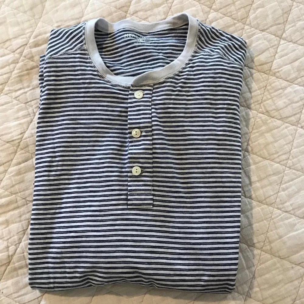 🚤J CREW MERCANTILE Long Sleeve Tee